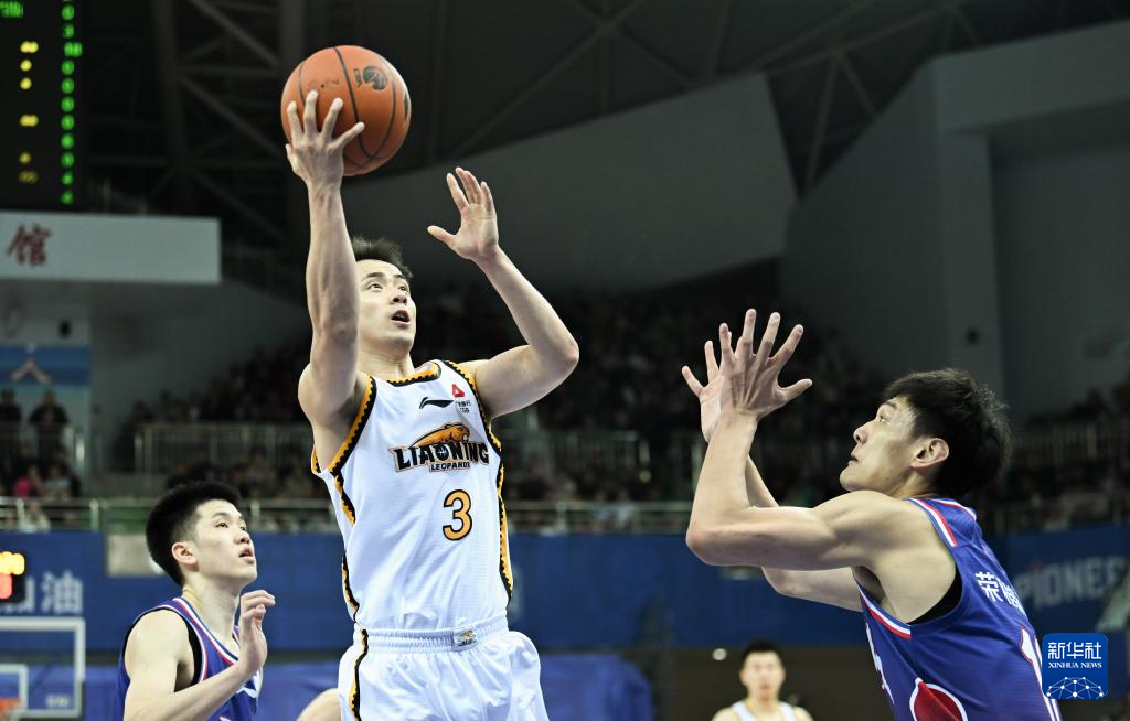 包含国际比赛日NBA常规赛传出新动向;辽宁本钢战术微调;管理层表态:更衣室稳定;球队文化再被提及的词条-开云体育