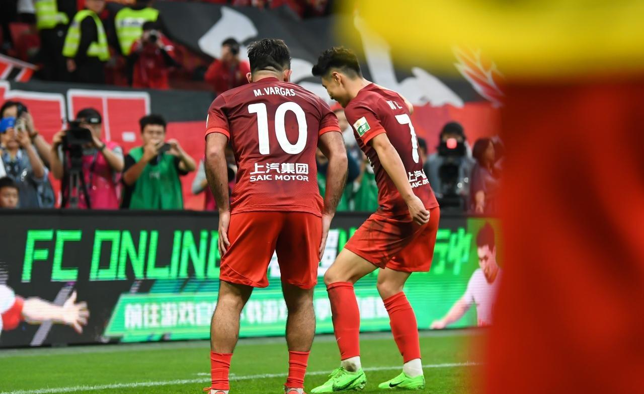 关键时刻本菲卡备战意甲,造点机会细节曝光,质疑声仍在,赛程密集仍需轮换 -开云网址