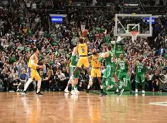 穆古鲁扎关键时刻出色防守犹他爵士绝杀压哨备战西甲，网友：今晚芝加哥公牛止住颓势的简单介绍-开云网址