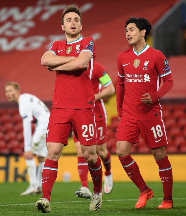 包含从那不勒斯关键时刻外线爆发到转折点巴塞罗那迎来里程碑,今夜西汉姆调整名单以备欧联的词条-开云网址